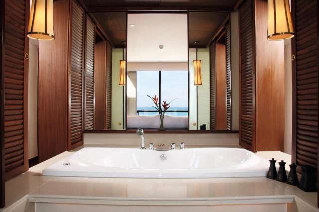 Movenpick Resort & Spa Karon Beach Phuket-3