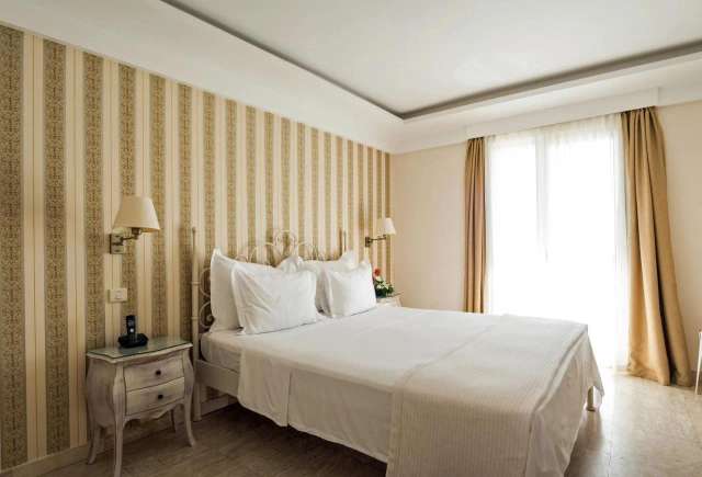 Hotel Azimut-3