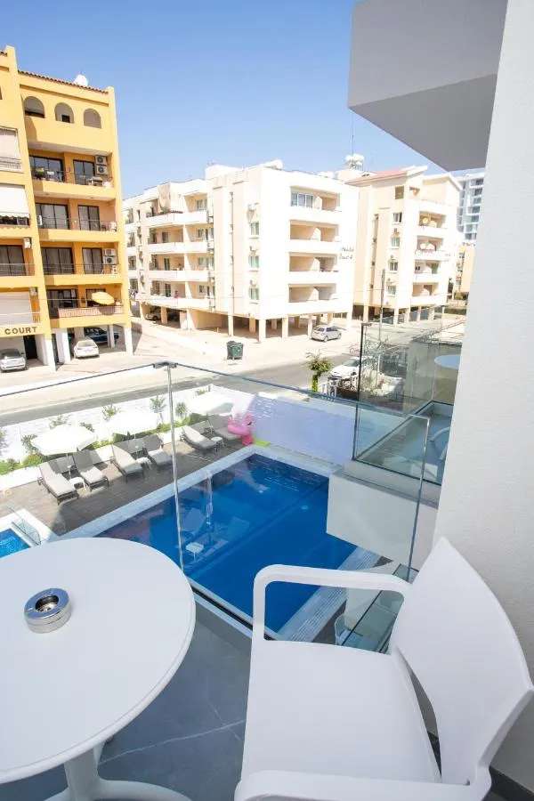 Best Western Plus Larco Hotel-3