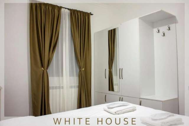 White House-3