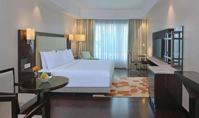 Radisson Hotel Agra-4