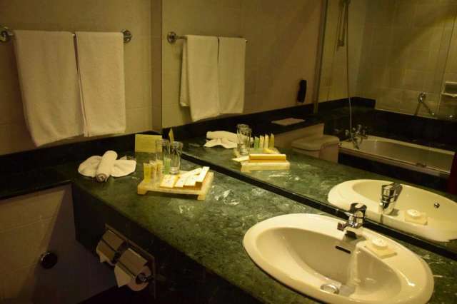 Mahaweli Reach Hotel-3
