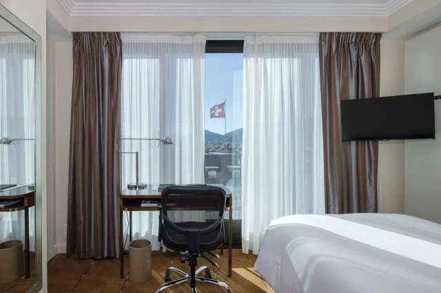 Warwick Geneva hotel-4