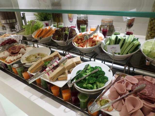 Hawthorn Suites by Wyndham Abu Dhabi City Center-3