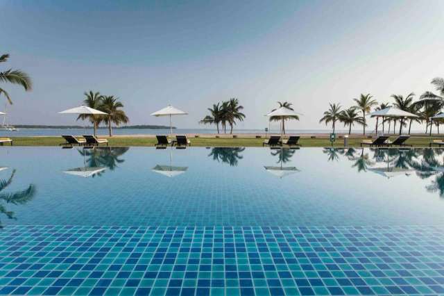 Amaya Beach Passikudah-4