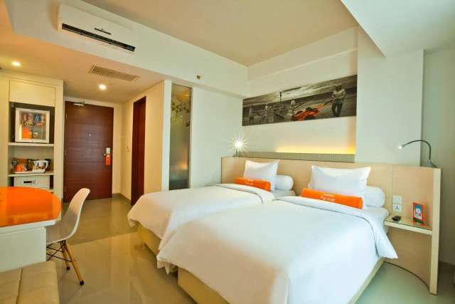 HARRIS Seminyak hotel-3