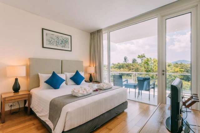 Splash Beach Resort Mai Khao Phuket-3
