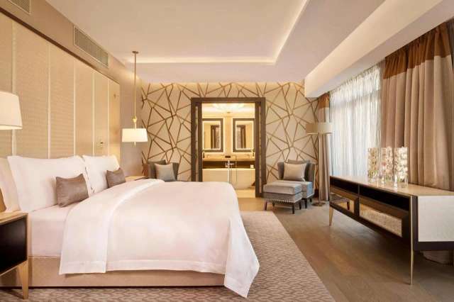 The Alexander, a Luxury Collection Hotel-4