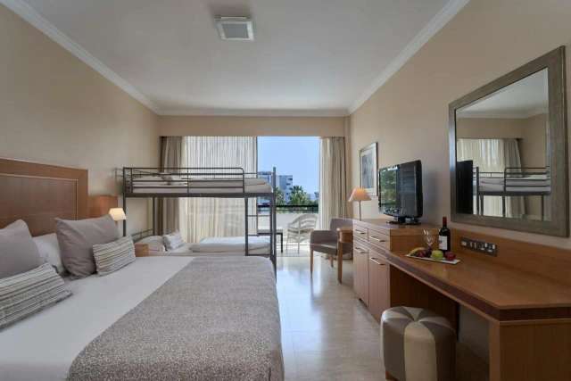 Atlantica Oasis hotel-3