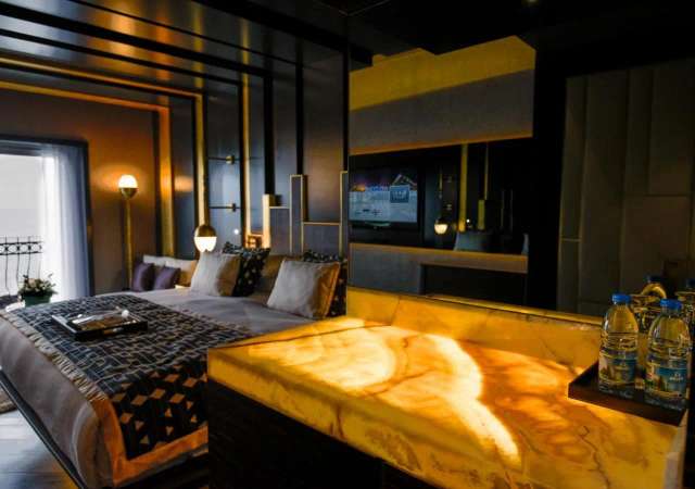 Rocks hotel-3