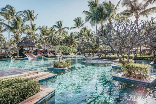 La Pirogue hotel-3