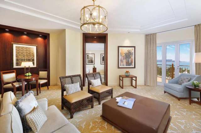 Ritz Carlton Dubai hotel-3