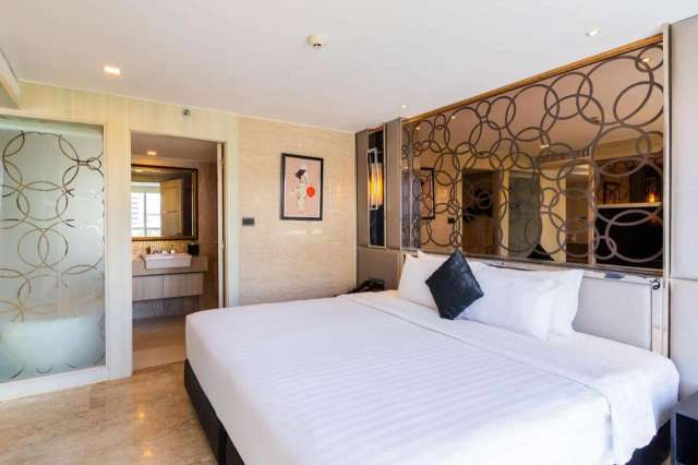 Grand Phratamnak Pattaya-4