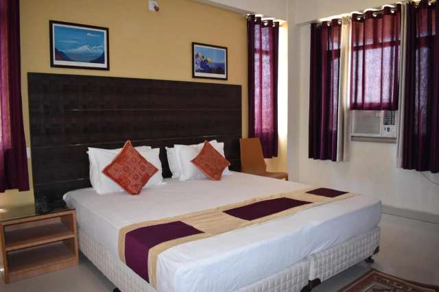 Hotel Bodh Vilas-4
