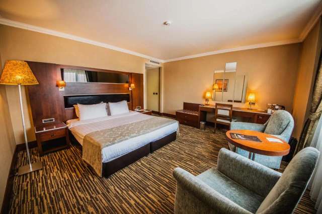 Dream Hill Asia Business Deluxe Hotel-3