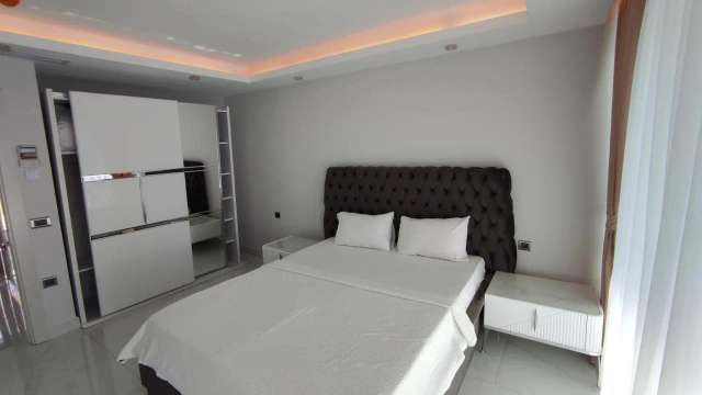 Elite Luxury Suite & Spa-3