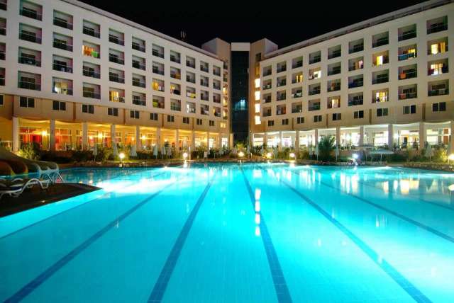 Hedef Rose Garden Hotel-3