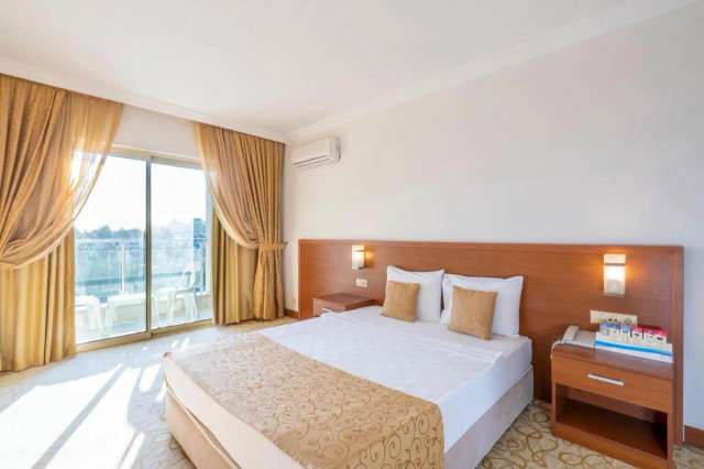 Hedef Rose Garden Hotel-4