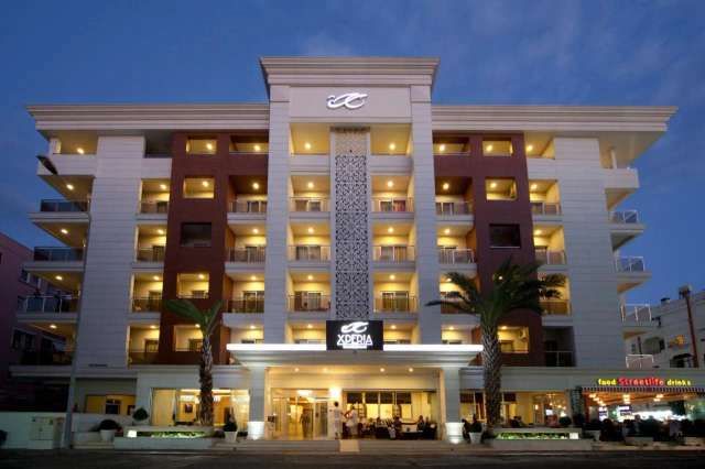 Xperia Grand Bali Hotel-3