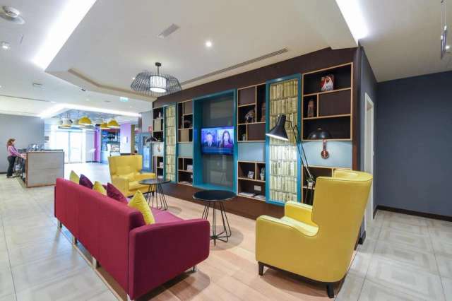 Premier Inn Dubai International Airport-4