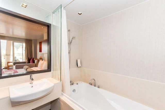 Ashlee Hub Hotel Patong-4