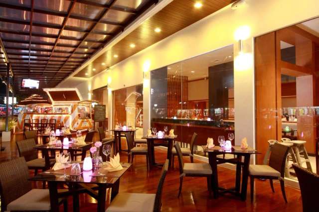 Ashlee Hub Hotel Patong-4