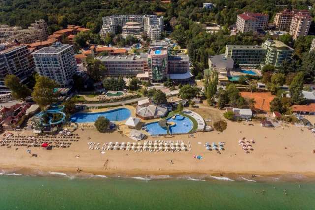 Hotel Lilia-3