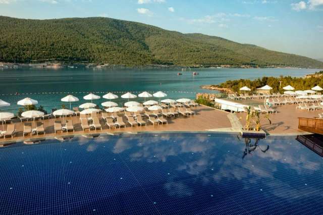 Titanic Deluxe Bodrum hotel-3