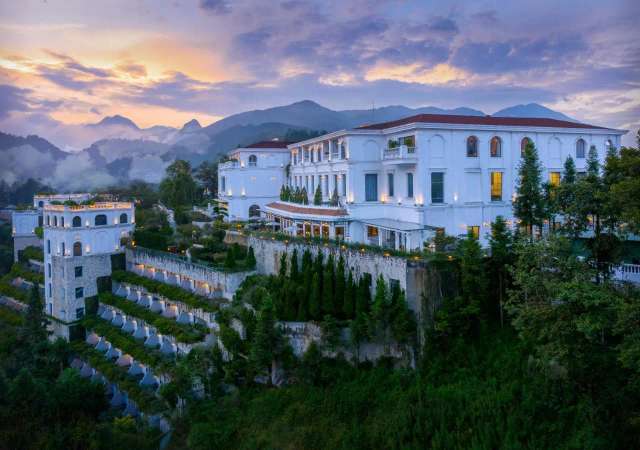 Silk Path Grand Sapa Resort & Spa-4