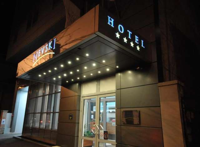 Hotel Nevski-4