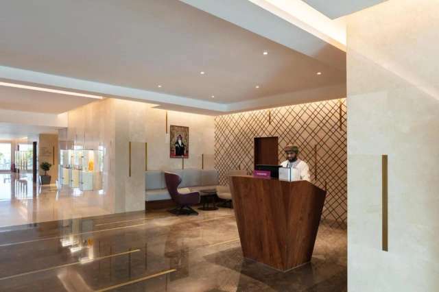 Crowne Plaza Muscat-4