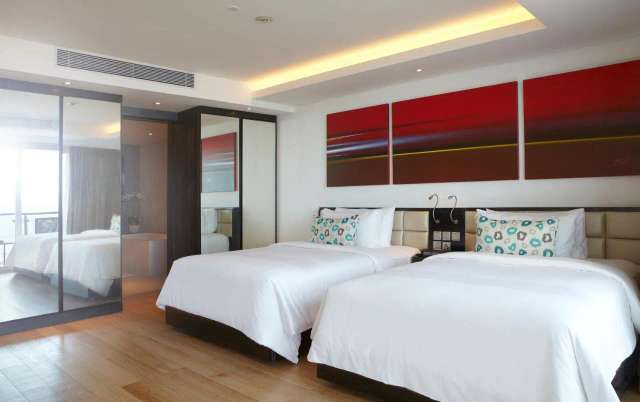 Double-Six Luxury Hotel Seminyak-4