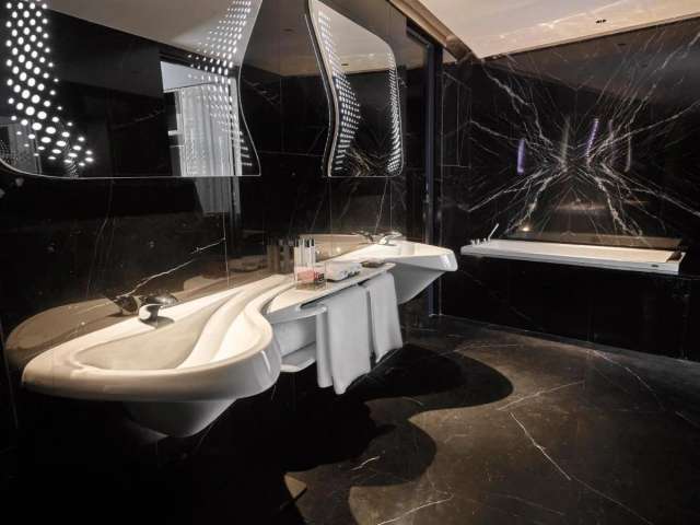Melia Dubai hote-4