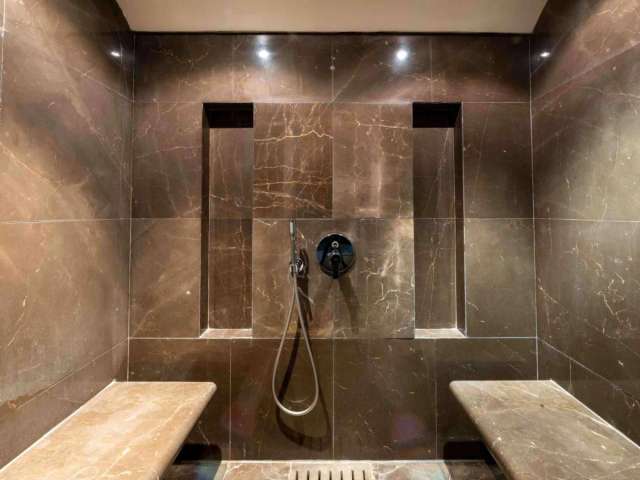 Movenpick Hotel Beirut-4