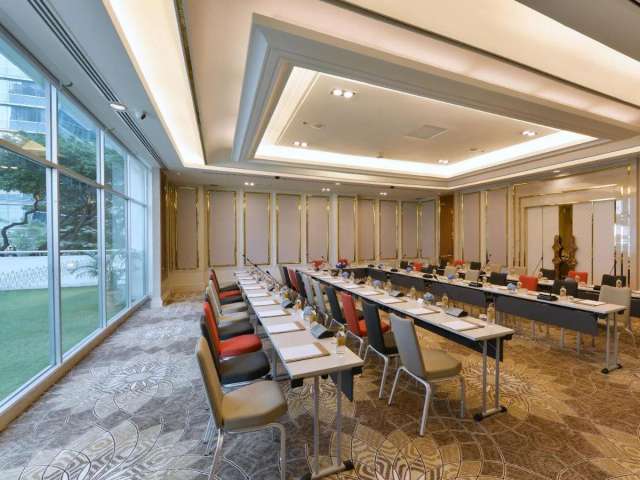 Grande Centre Point Hotel Ploenchit-3