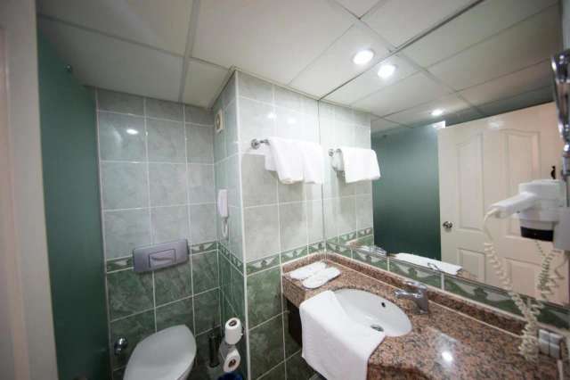 First Class Hotel-3
