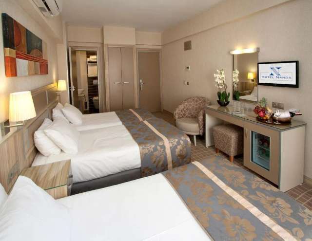 Nanda Hotel-3