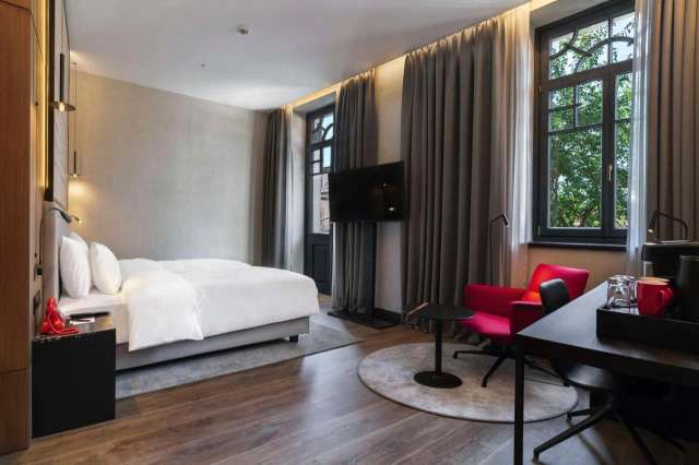 Radisson RED Tbilisi-4