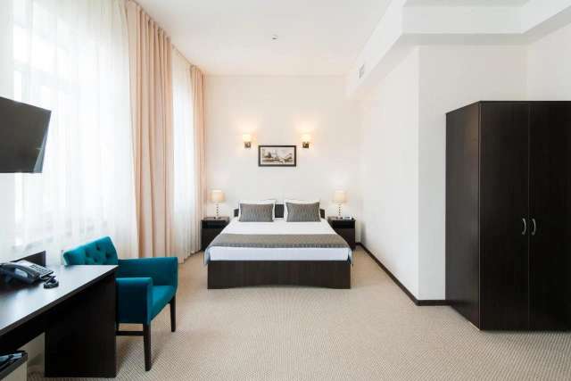 Maksim Gorkiy Hotel-3