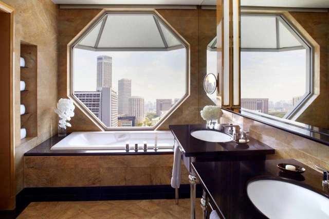 Ritz Carlton Millenia hotel-4