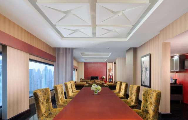 Manhattan Hotel Jakarta-4