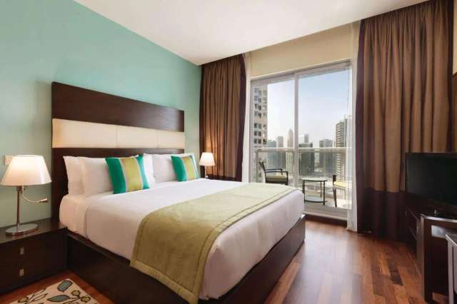 Ramada by Wyndham Downtown Dubai-4