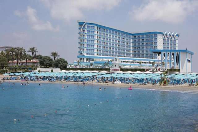 Granada Luxury Beach-3