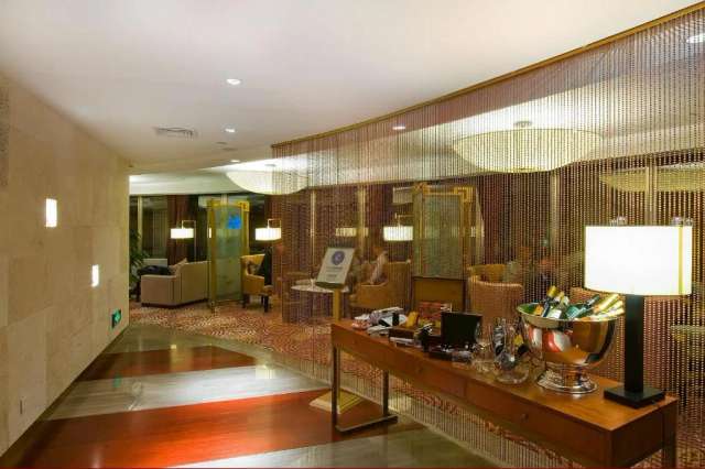 Landison Plaza International Hotel-4