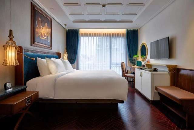 Peridot Grand Luxury Boutique Hotel-4