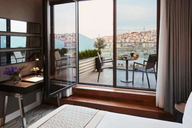 Movenpick Hotel Istanbul Golden Horn-4