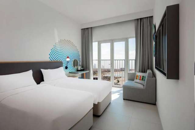 Rove La Mer Beach Hotel-4